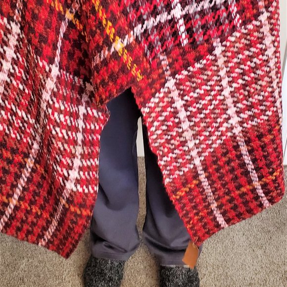 Hand Crafted Italian Shawl/Wrap - L'albero D'oro Wool Tweed - Picture 8 of 8